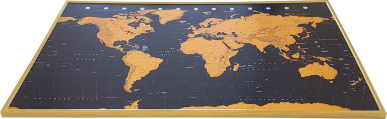 Stor världskarta Black and Gold Guldram - Kartkungen